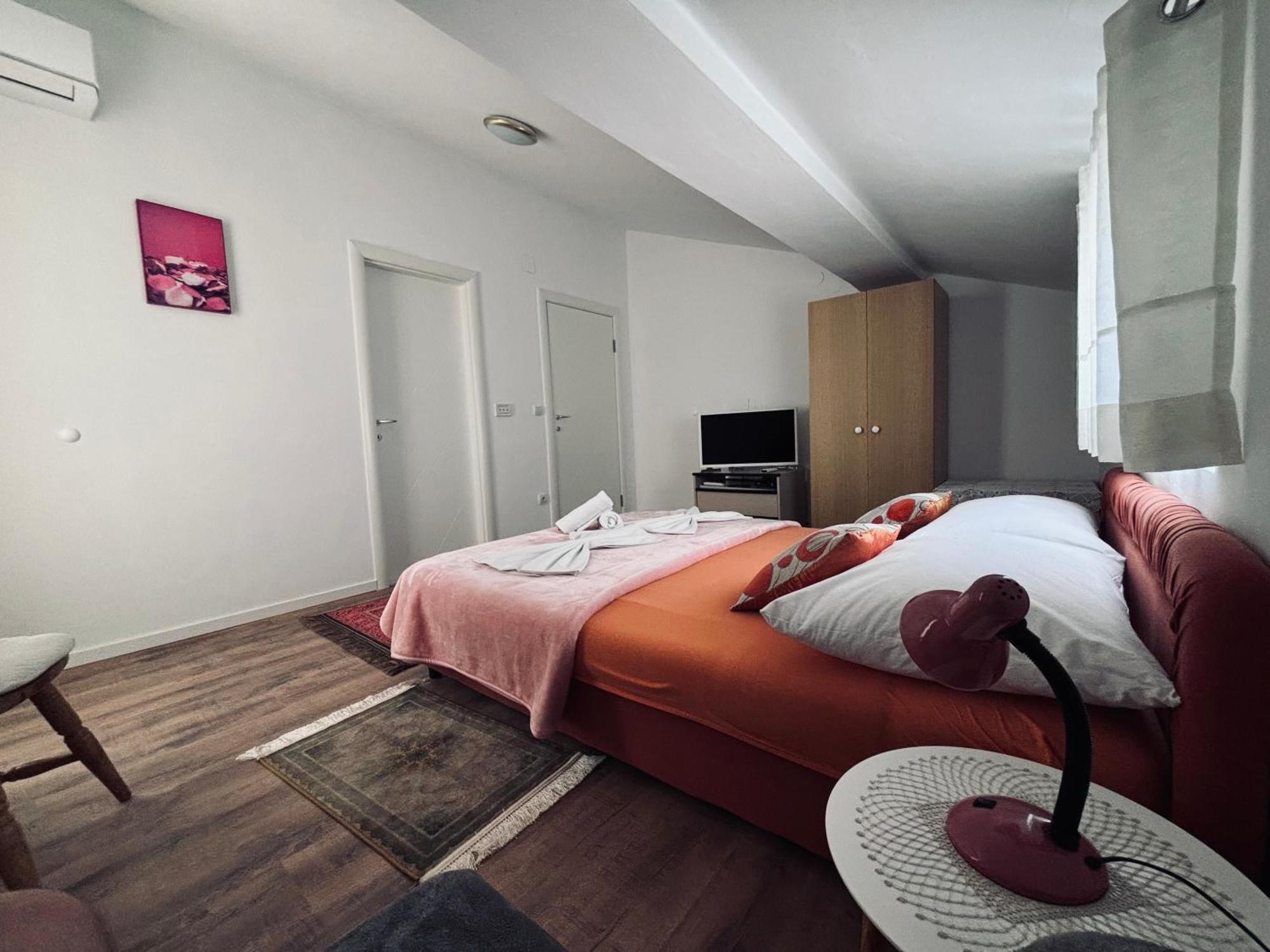 יאדראנובו Rooms & App Minka מראה חיצוני תמונה