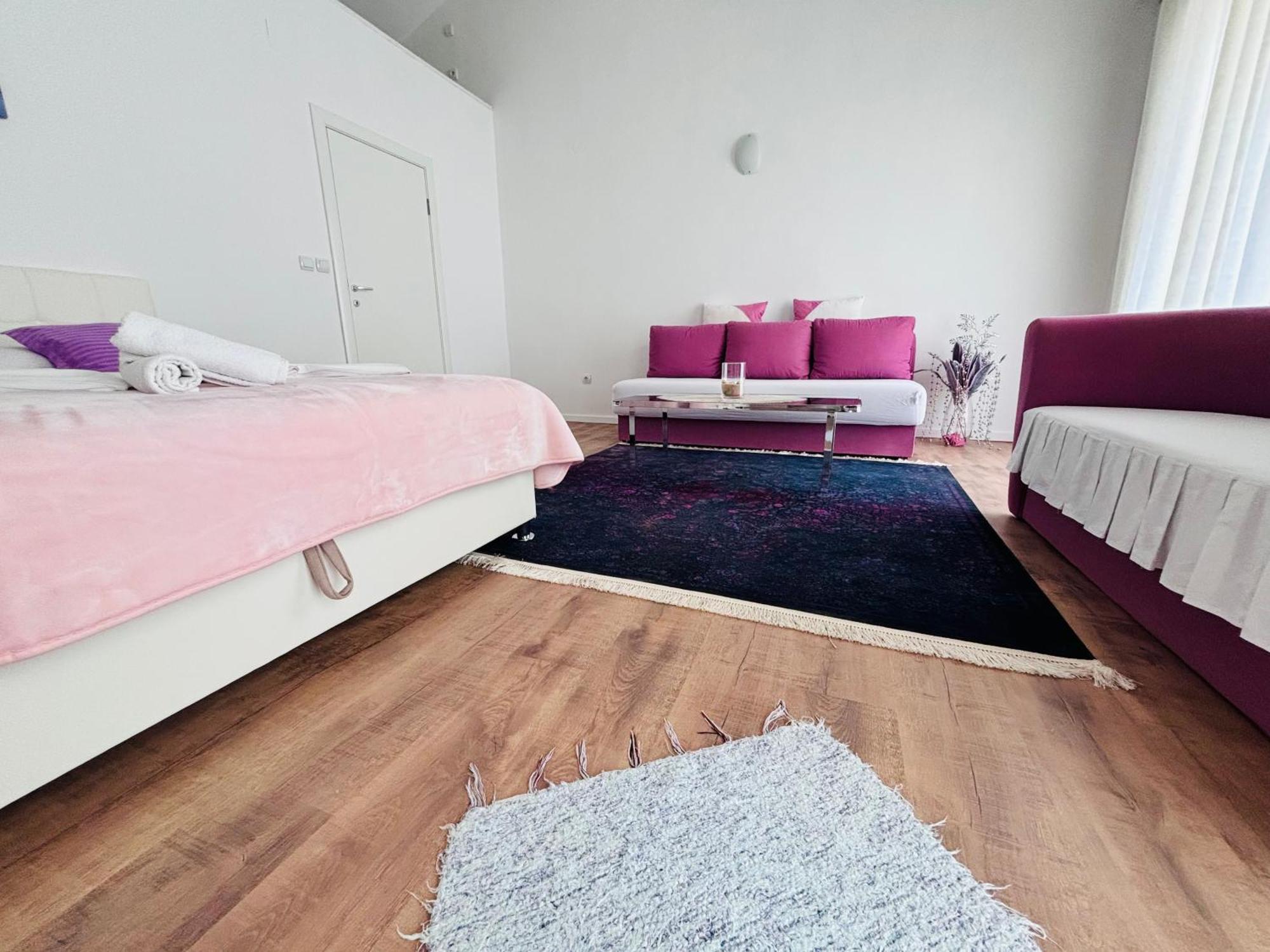 יאדראנובו Rooms & App Minka מראה חיצוני תמונה